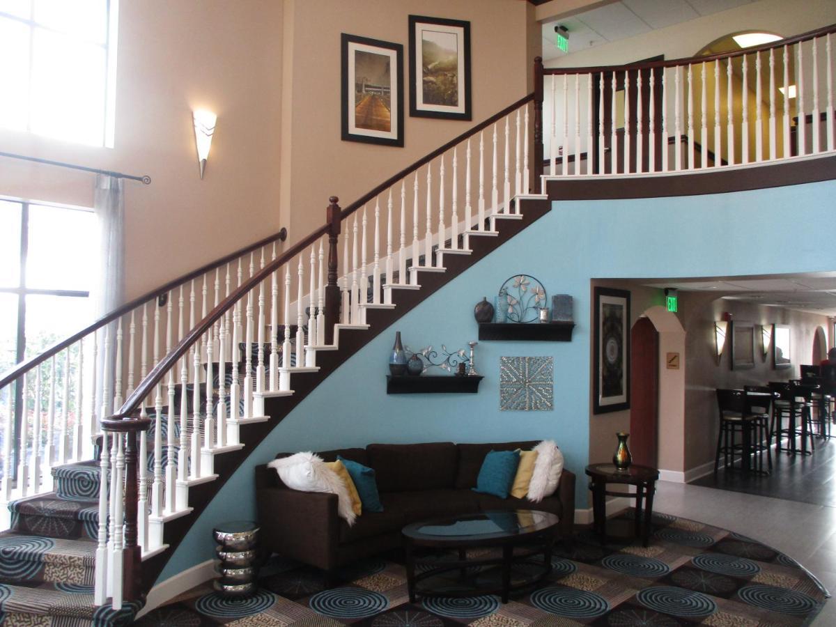 Days & By Wyndham Sam Houston Tollway Hotel Jersey Village