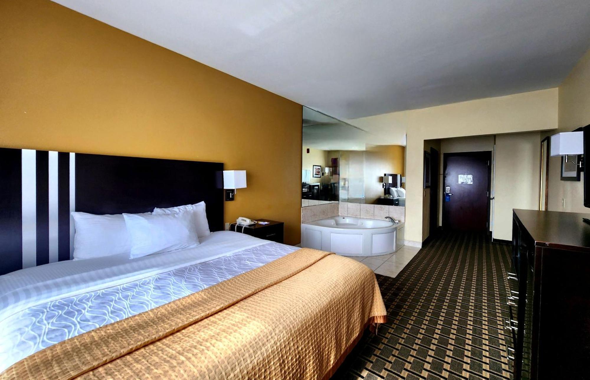 Hotel Days & By Wyndham Sam Houston Tollway Jersey Village