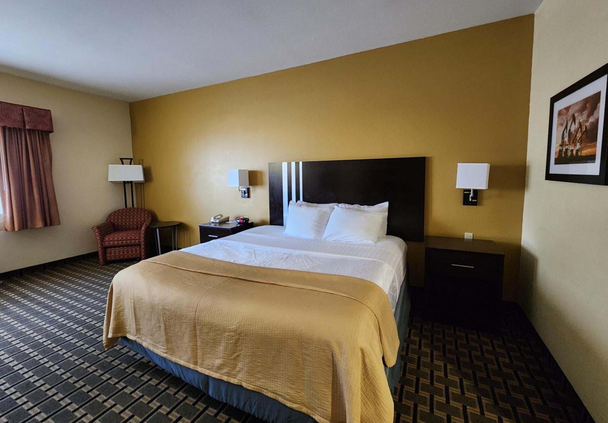Days & By Wyndham Sam Houston Tollway