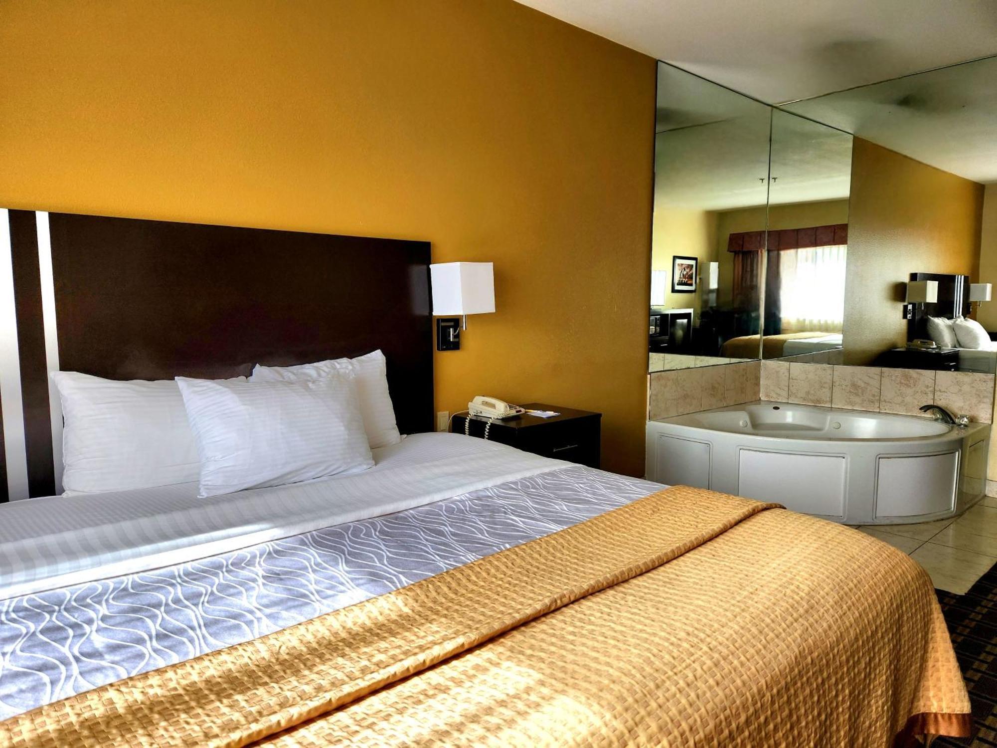 Days & By Wyndham Sam Houston Tollway Jersey Village