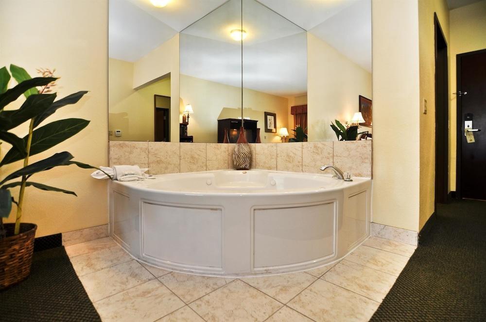 Best Western Plus Sam Inn&suites Hotel Houston