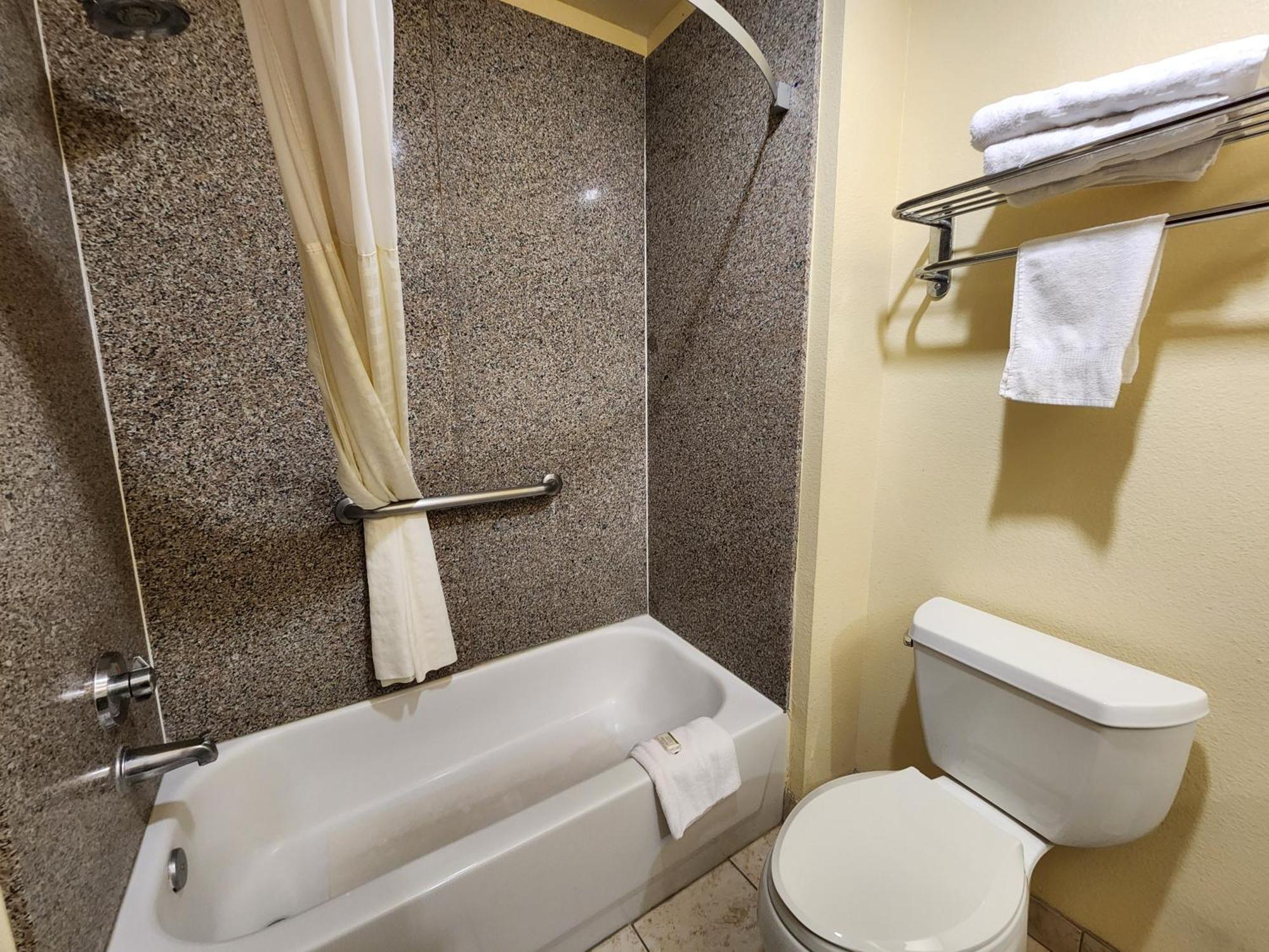 Best Western Plus Sam Inn&suites Hotel Houston